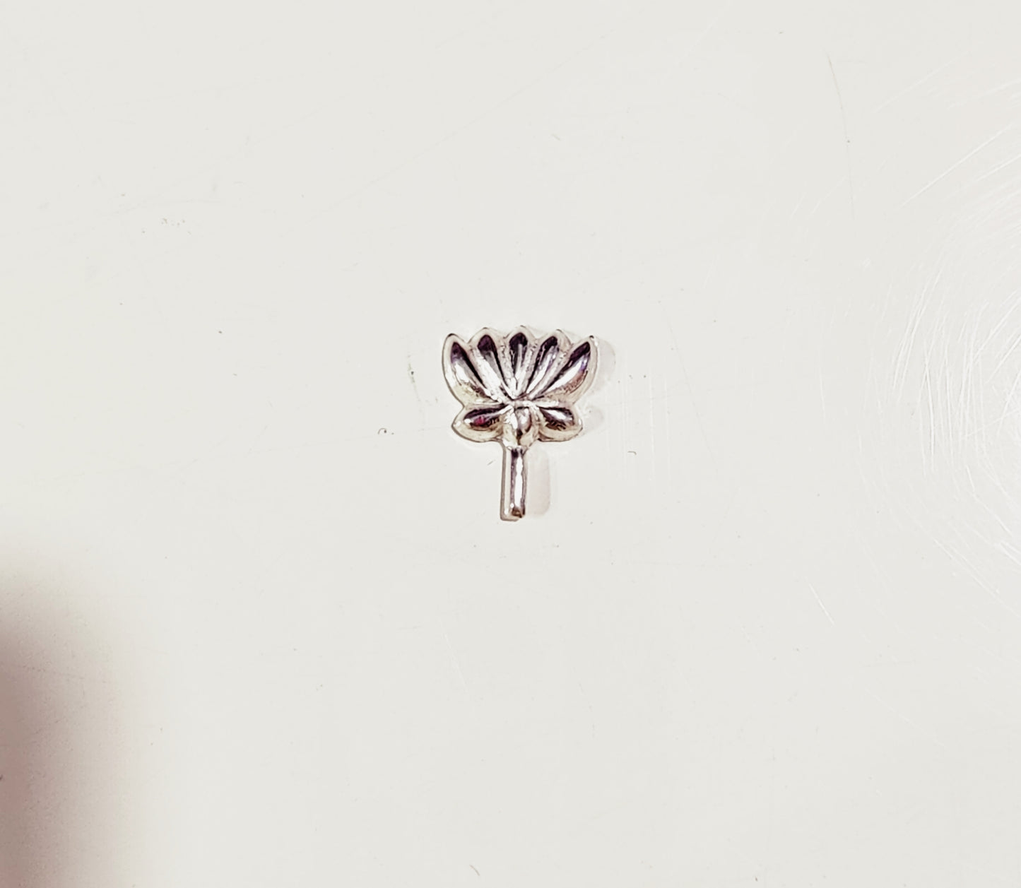 Silver Lotus(1 Piece)